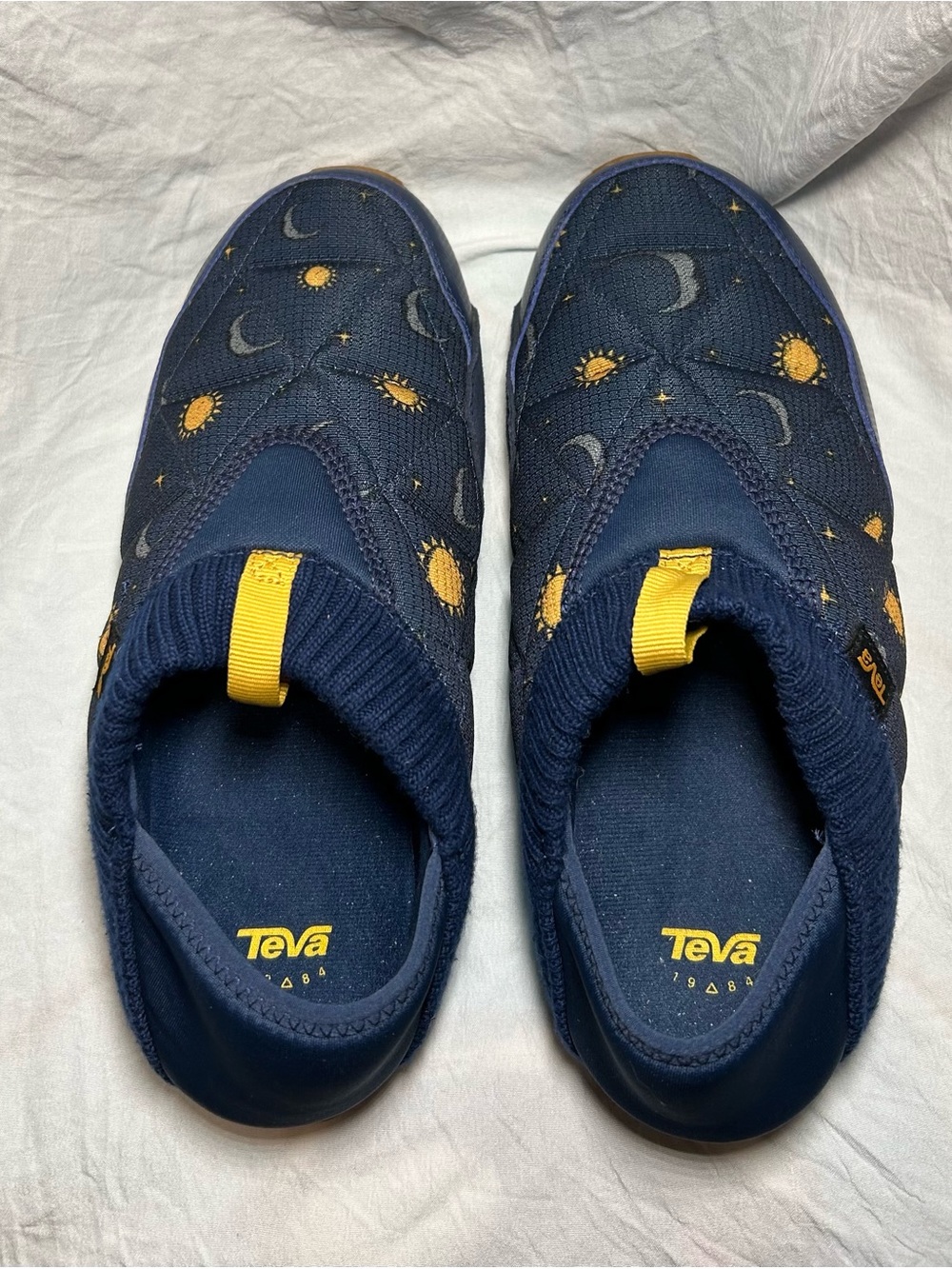 Teva ReEmber Navy Slip-On Mocs Slipper Shoes with Sun & Moon Insignia Women’s S9